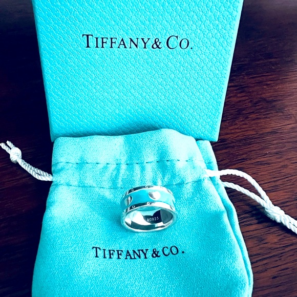 Tiffany & Co Blue Enamel Heart Ring - Picture 4 of 5